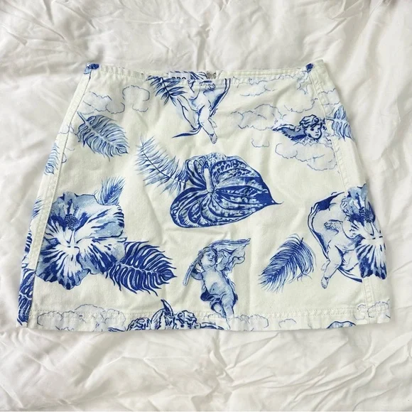 Urban Outfitters BDG Blue and White Angel Print A-line Mini Skirt - Picture 5 of 11